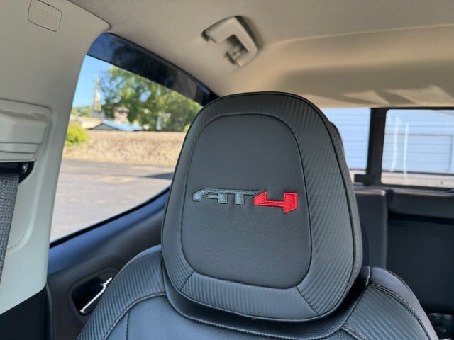 2022 GMC Canyon 4WD AT4 w/Cloth