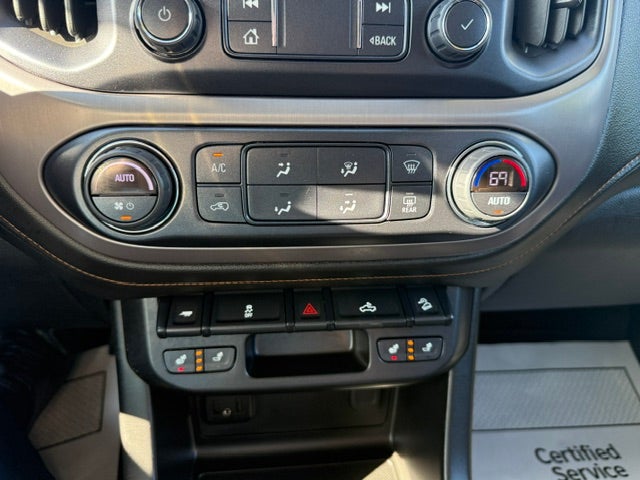 2022 GMC Canyon 4WD AT4 w/Cloth