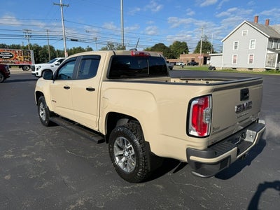 2022 GMC Canyon 4WD AT4 w/Cloth