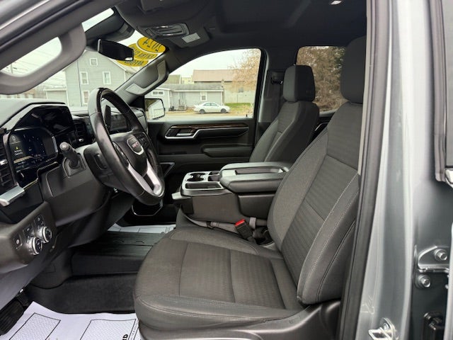 2024 GMC Sierra 1500 SLE