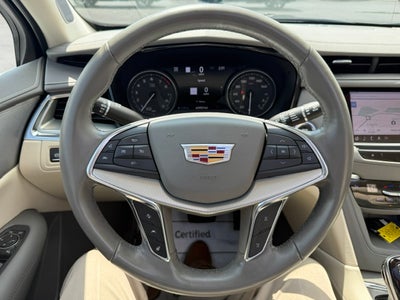 2022 Cadillac XT5 AWD Premium Luxury