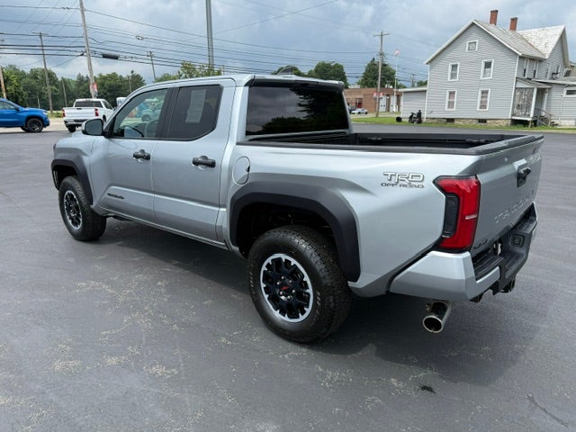 2024 Toyota Tacoma 4WD SR5